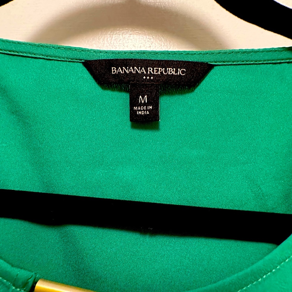 Banana Republic Medium Green Blouse
